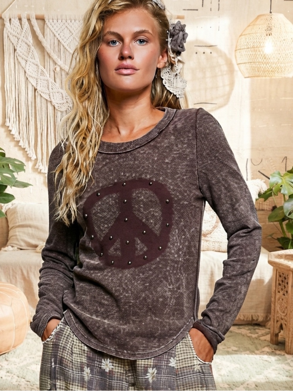 💕NEW! POL LAST FEW! Studded Peace Sign Long-Sleeve Top